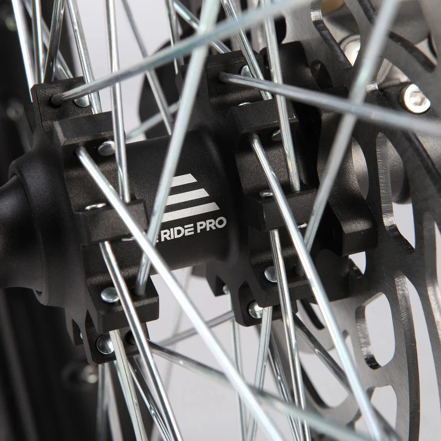 Eride Pro SR front hub with brake rotor and spokes